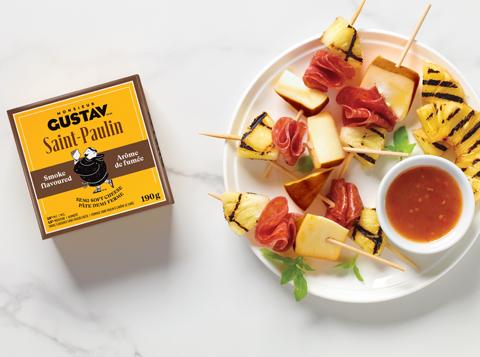 Saint-Paulin Smoke flavoured + Skewers